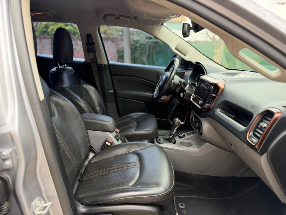 Fiat Toro VULKANO 4X4 AT9 — foto 15
